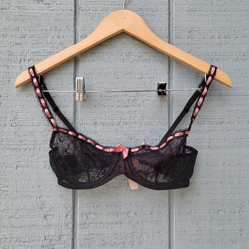 NWT y2k Victoria's Secret Lace Unlined Bra Ribbon Accent sz 34C Black Pink
